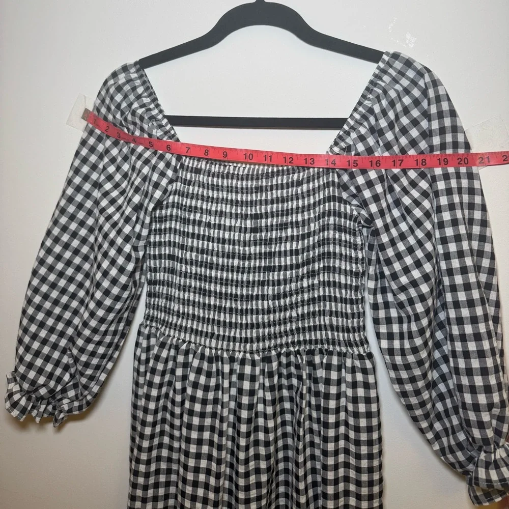 Black and White Gingham Smocked Sundress with Puff Sleeves - Size Medium - Picture 15 of 15
